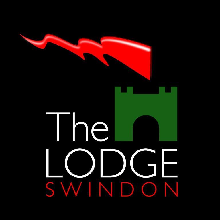 The Lodge Суиндън Екстериор снимка